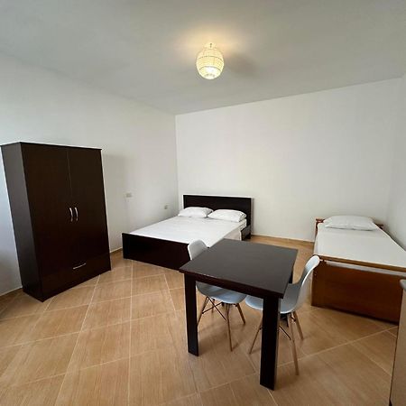 Dane Apartment Ксаміл Екстер'єр фото